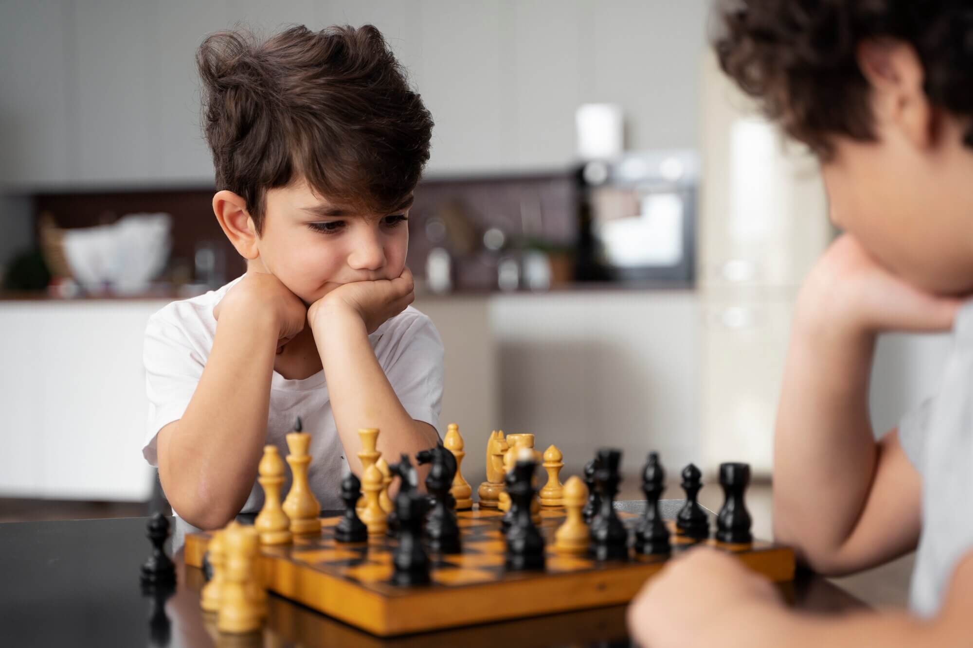 Kids playing chess online – Upstep Academy